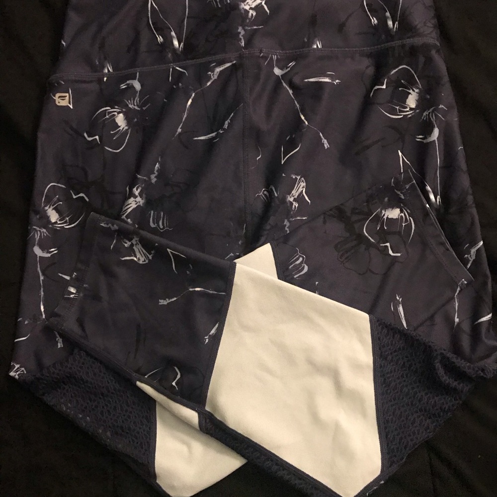 Fabletics Workout Capris